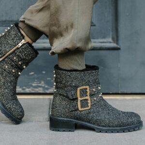 Ross and Snow Womens Stefana Genuine Shearling Lined Weatherproof Glitter Boots